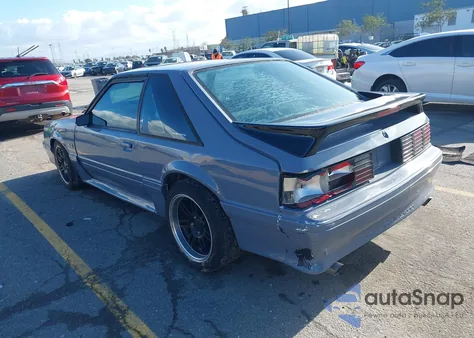 1988 Ford Mustang Gt z USA, uszkodzony, nr VIN 1FABP42E4JF271376